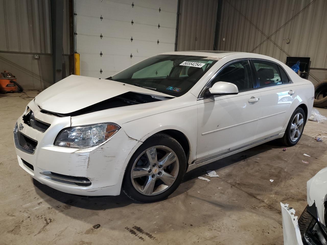 1G1ZD5EB0AF261459 2010 Chevrolet Malibu 2Lt