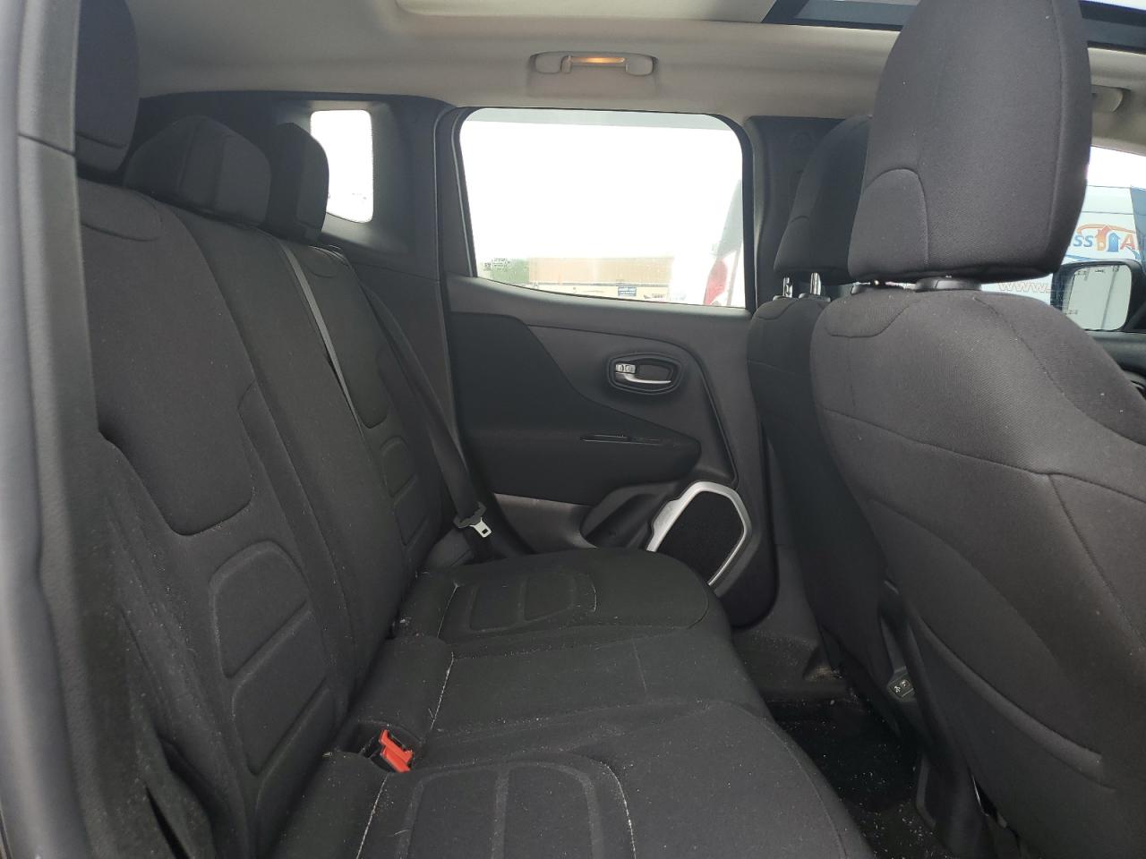 ZACCJBBB5JPH44466 2018 Jeep Renegade Latitude