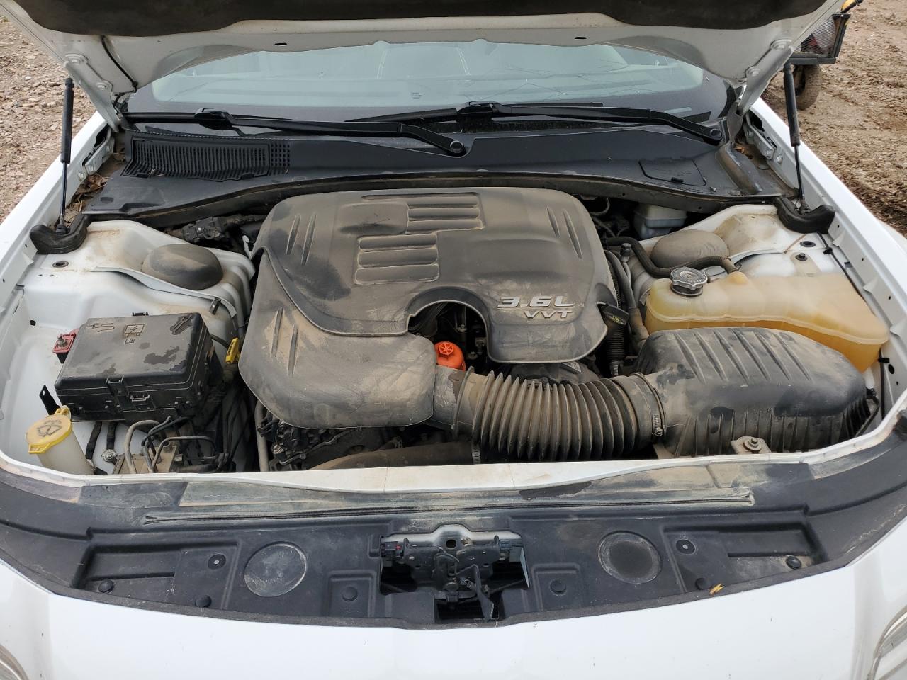 2C3CCASG2DH564811 2013 Chrysler 300C Luxury