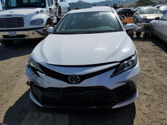 VIN 4T1C11AK3NU069339 2022 Toyota Camry, LE no.5