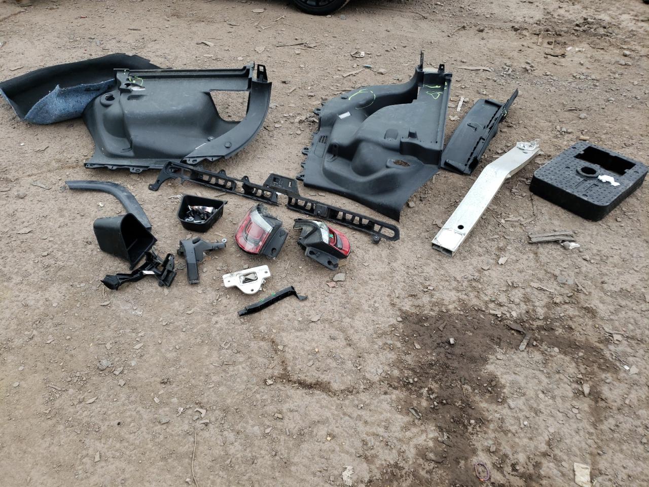 3C4NJCBB6KT612843 2019 Jeep Compass Latitude