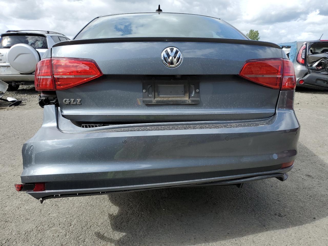 3VW4T7AJ1HM327540 2017 Volkswagen Jetta Gli