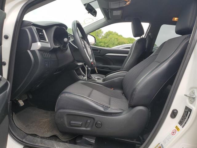 VIN 5TDBKRFHXES021351 2014 Toyota Highlander, LE no.7