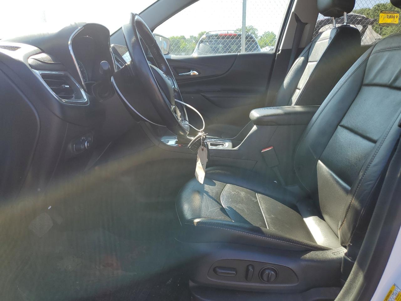 2GNAXYEX5K6185538 2019 Chevrolet Equinox Premier