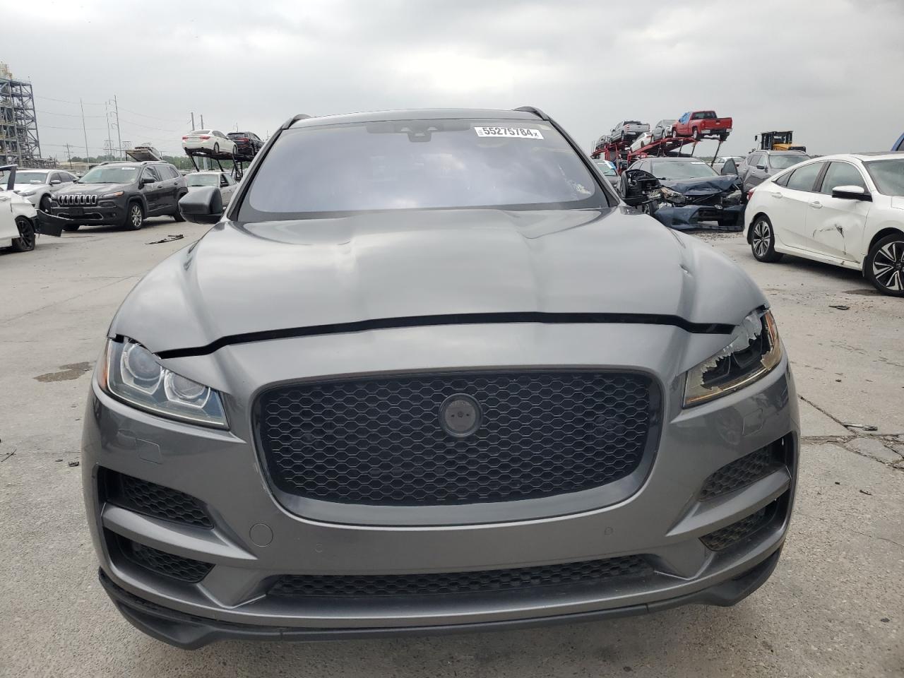 SADCJ2FX9JA281712 2018 Jaguar F-Pace Premium