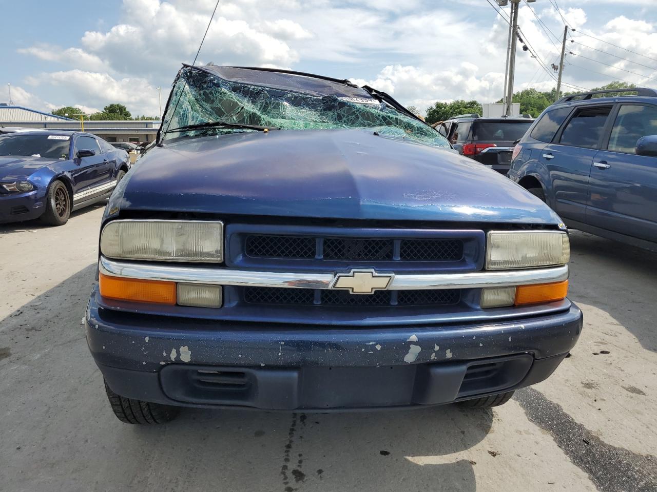 1GNCS13W712176120 2001 Chevrolet Blazer