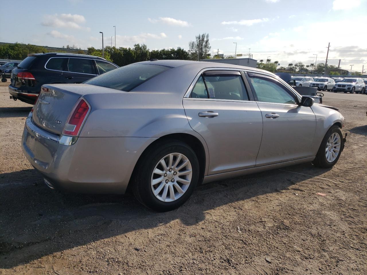 2C3CCAAG4DH647478 2013 Chrysler 300