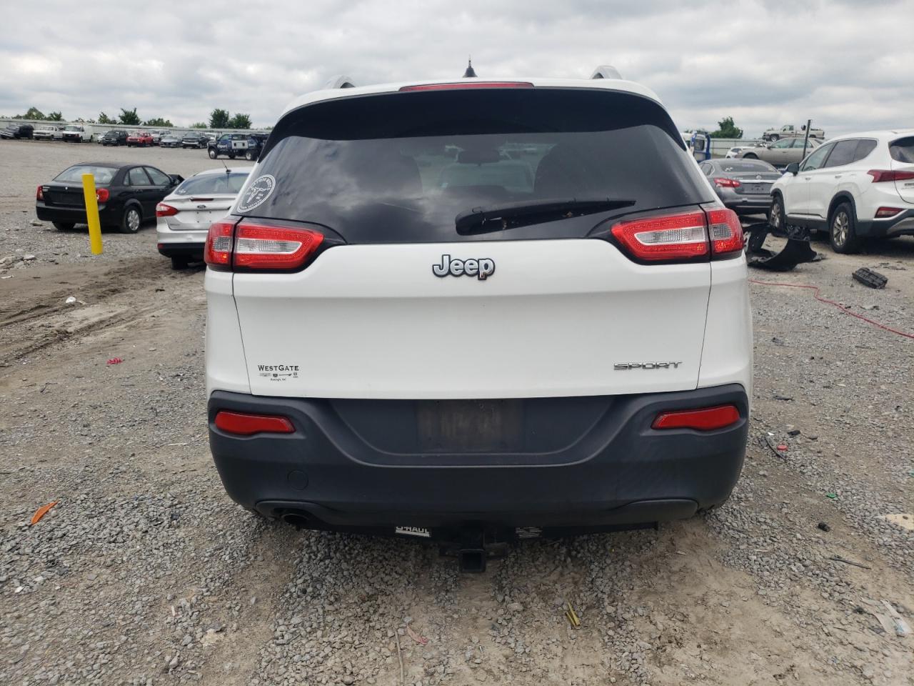 1C4PJLAB2FW657126 2015 Jeep Cherokee Sport