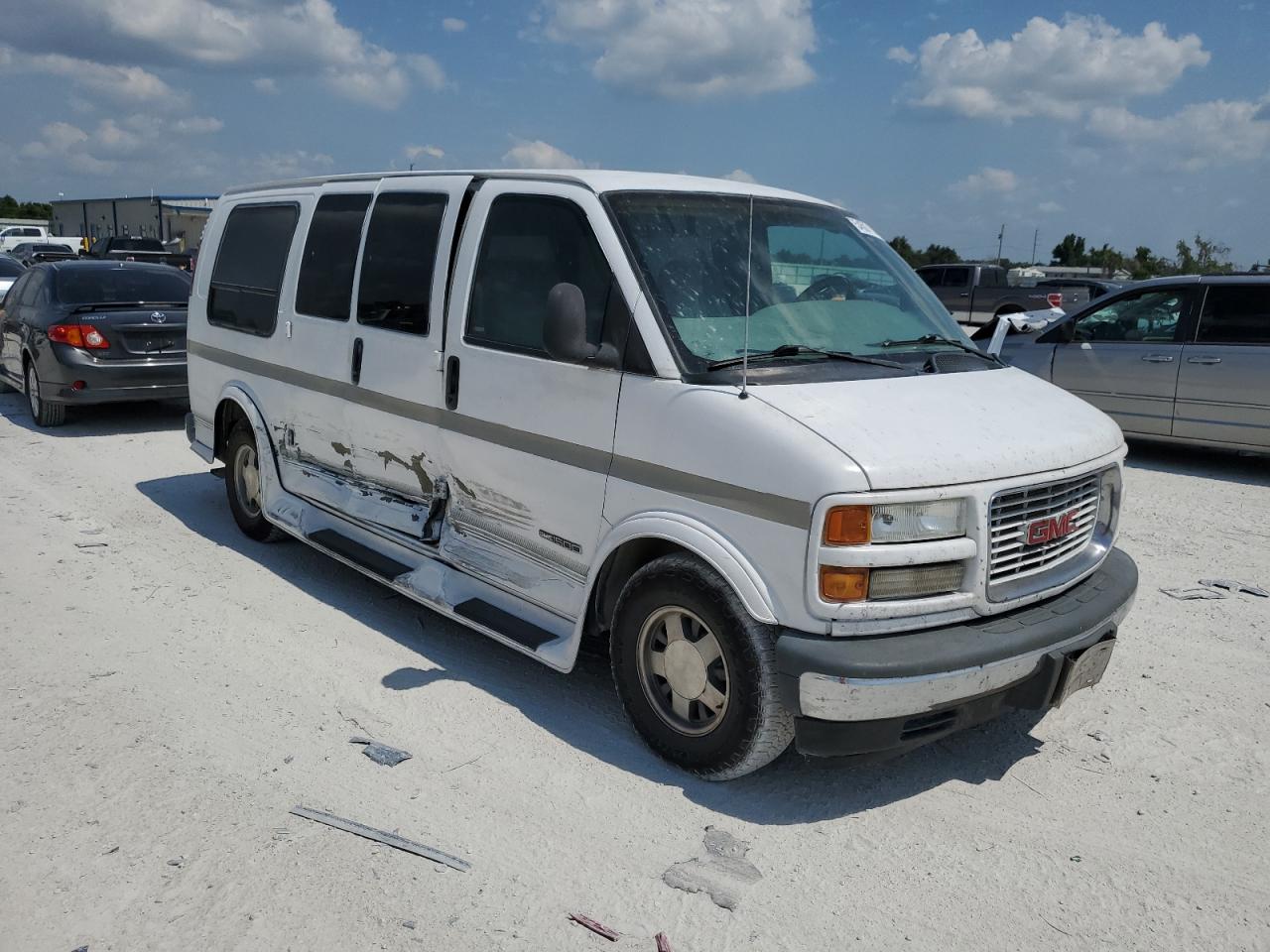 1GDFG15R1W1013020 1998 GMC Savana Rv G1500