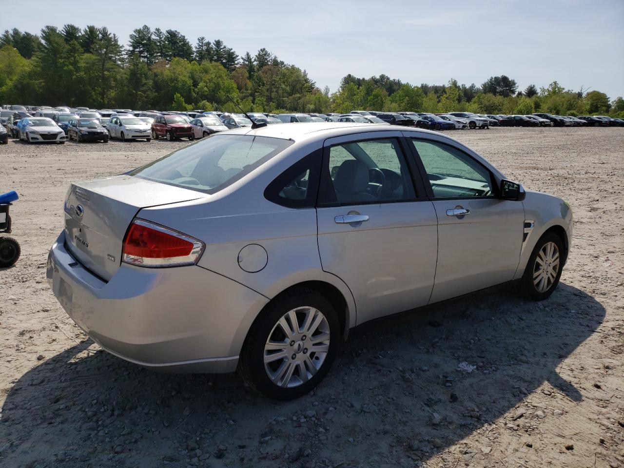 1FAHP37NX9W152353 2009 Ford Focus Sel