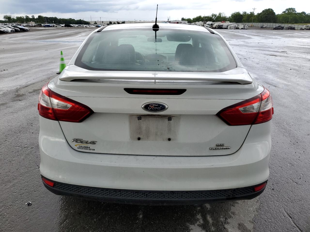 1FADP3F2XEL302897 2014 Ford Focus Se