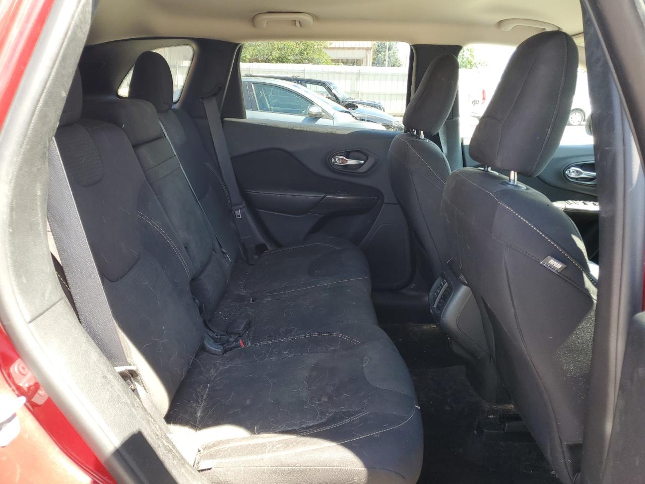 1C4PJMCS3GW191274 2016 Jeep Cherokee Latitude