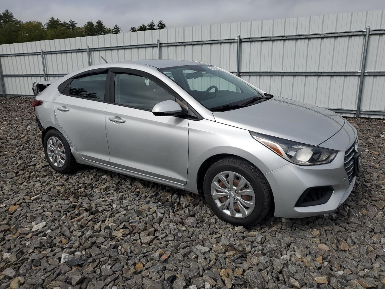 2019 Hyundai Accent Se vin: 3KPC24A30KE044226