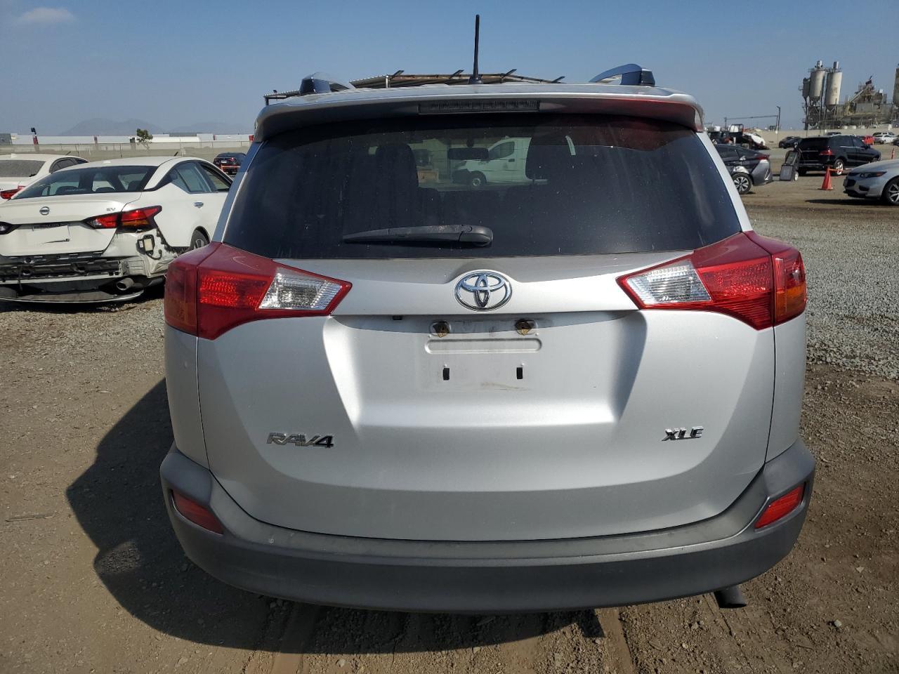 2013 Toyota Rav4 Xle vin: JTMWFREV6DD023931