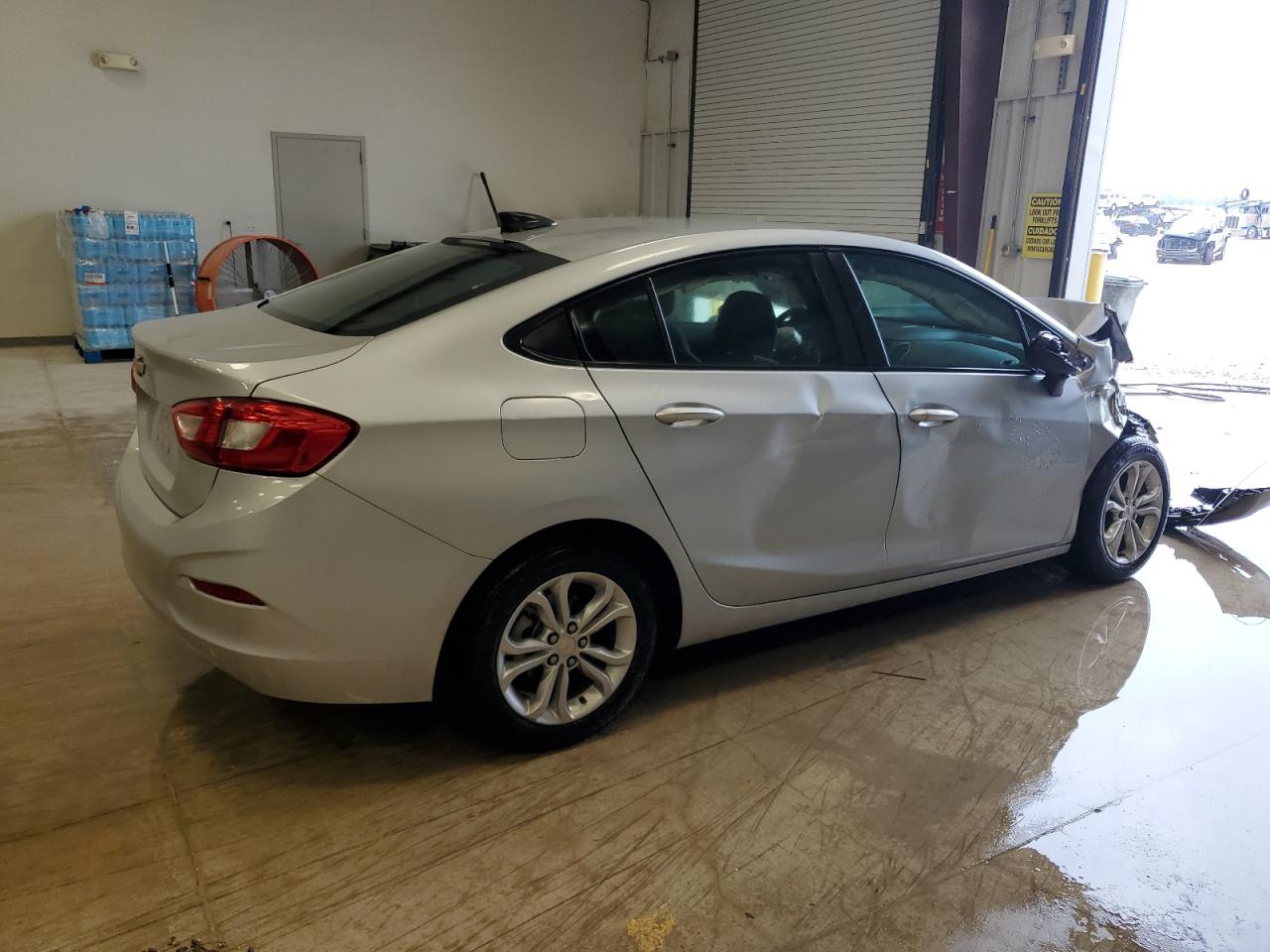 1G1BC5SM6K7101088 2019 Chevrolet Cruze Ls