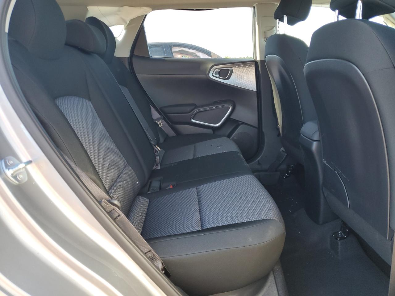 KNDJ23AU0P7886016 2023 Kia Soul Lx