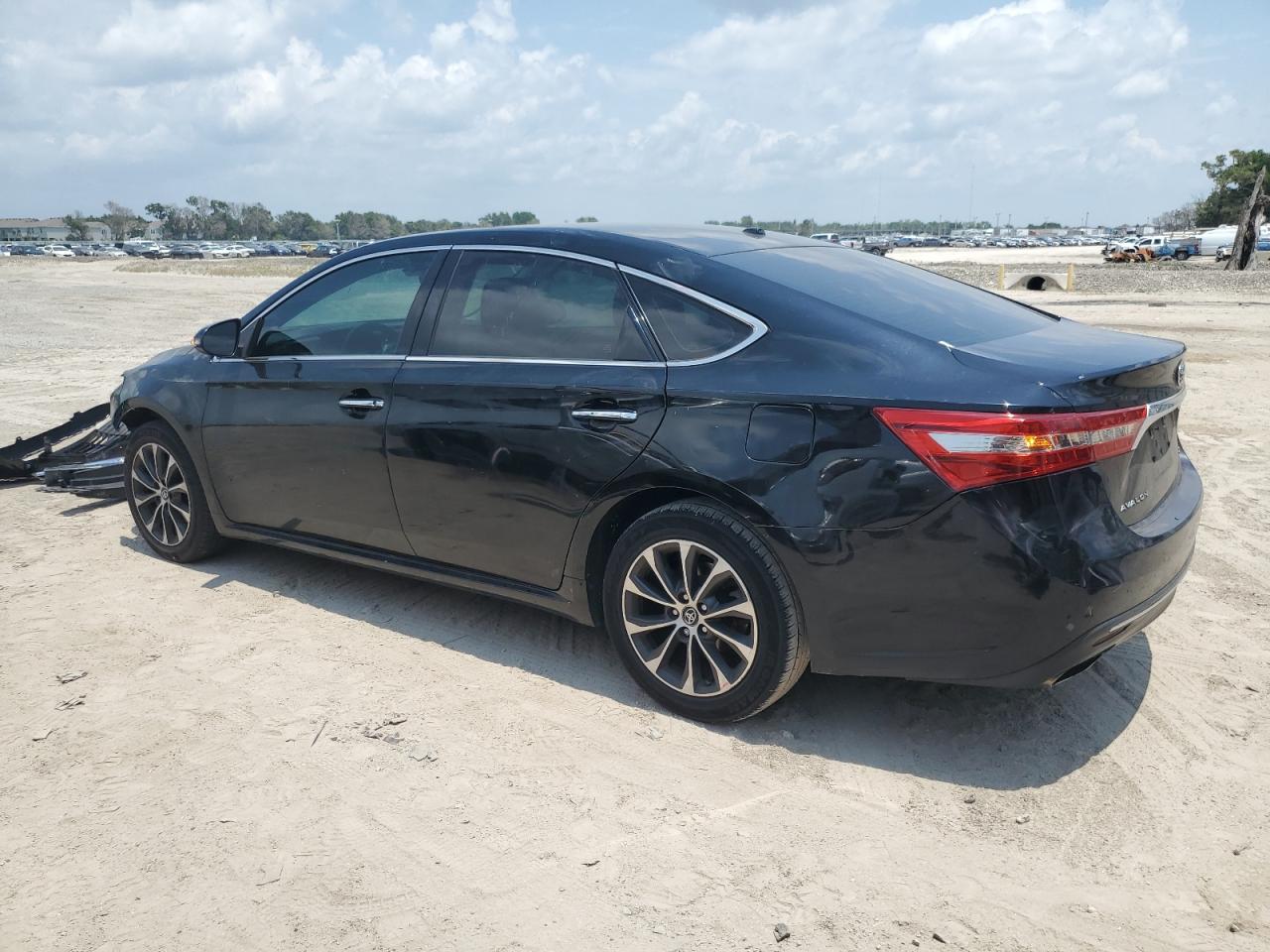 4T1BK1EB5JU268485 2018 Toyota Avalon Xle