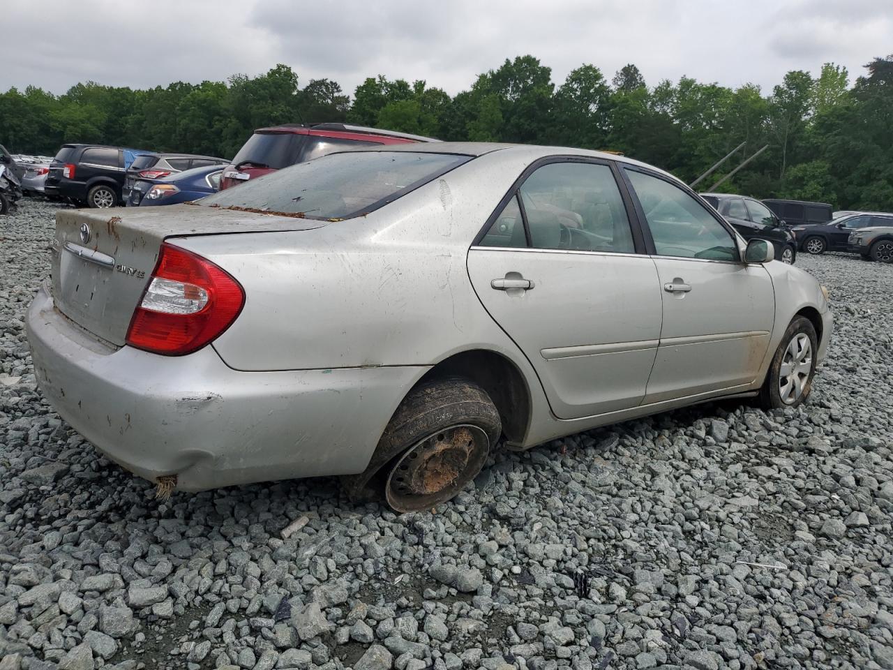 4T1BE32K32U593399 2002 Toyota Camry Le