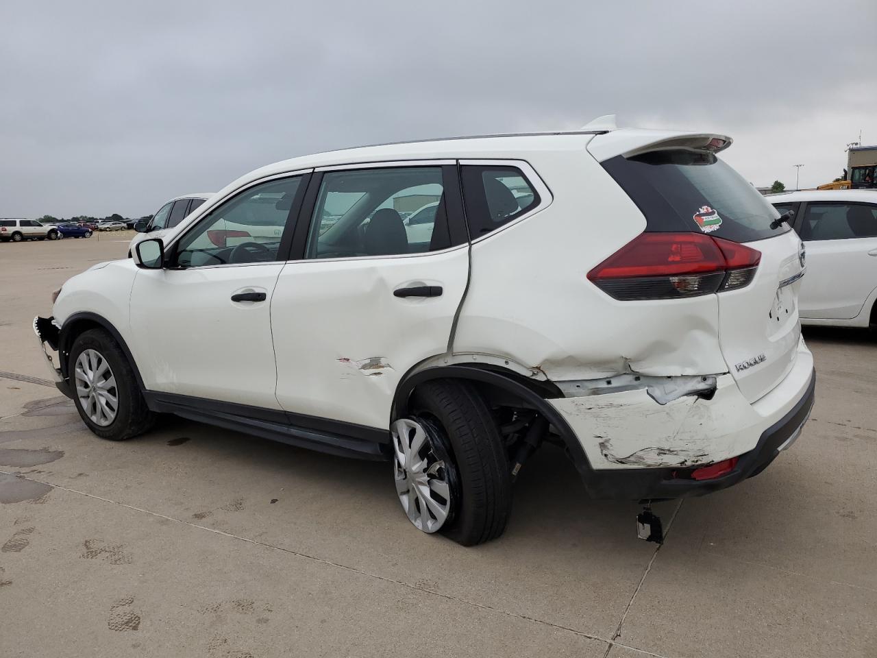 5N1AT2MT4KC770257 2019 Nissan Rogue S