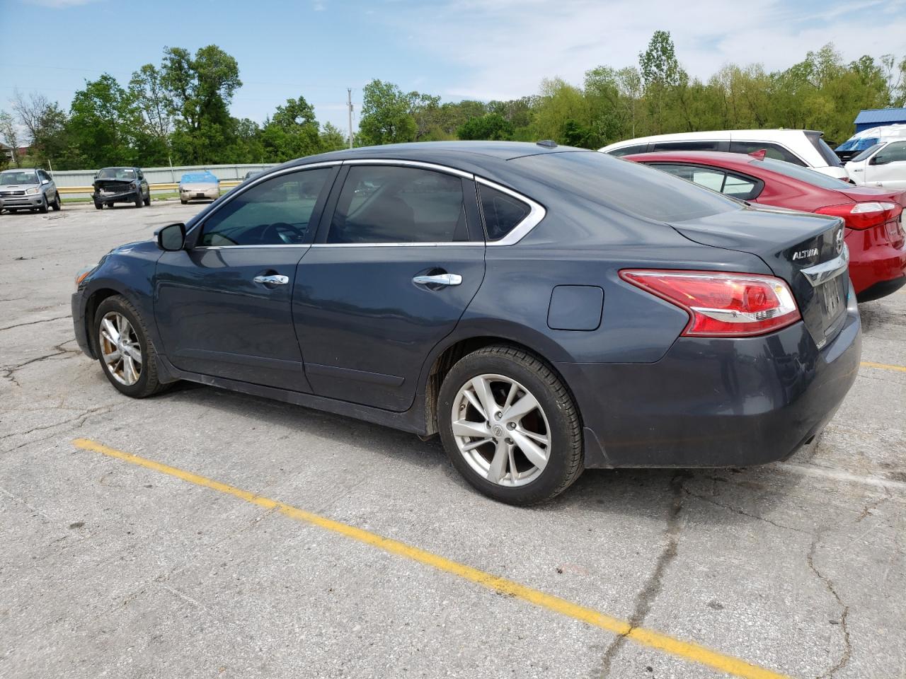 2013 Nissan Altima 2.5 vin: 1N4AL3AP2DN555734