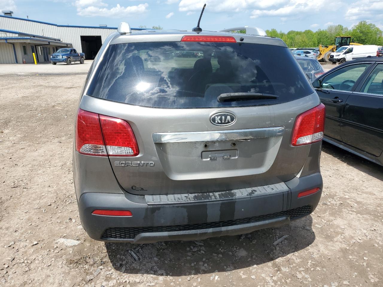 5XYKTDA21CG280419 2012 Kia Sorento Base