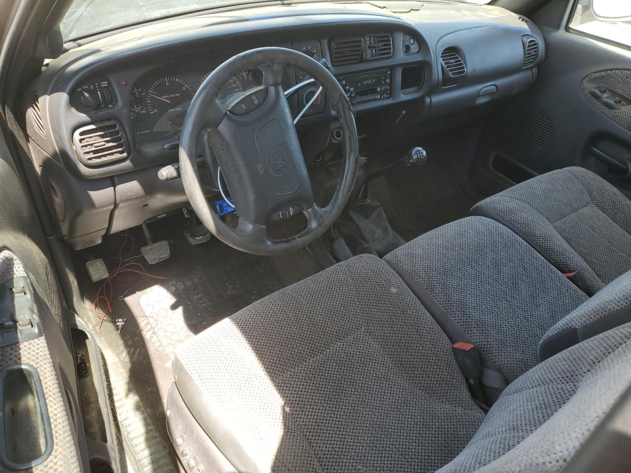 1B7KF2364XJ514005 1999 Dodge Ram 2500