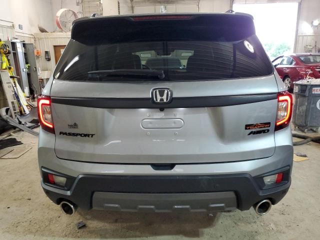 2022 HONDA PASSPORT T - 5FNYF8H69NB023701