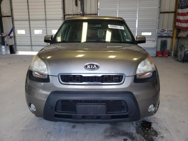 2010 Kia Soul + VIN: KNDJT2A2XA7102437 Lot: 55669114