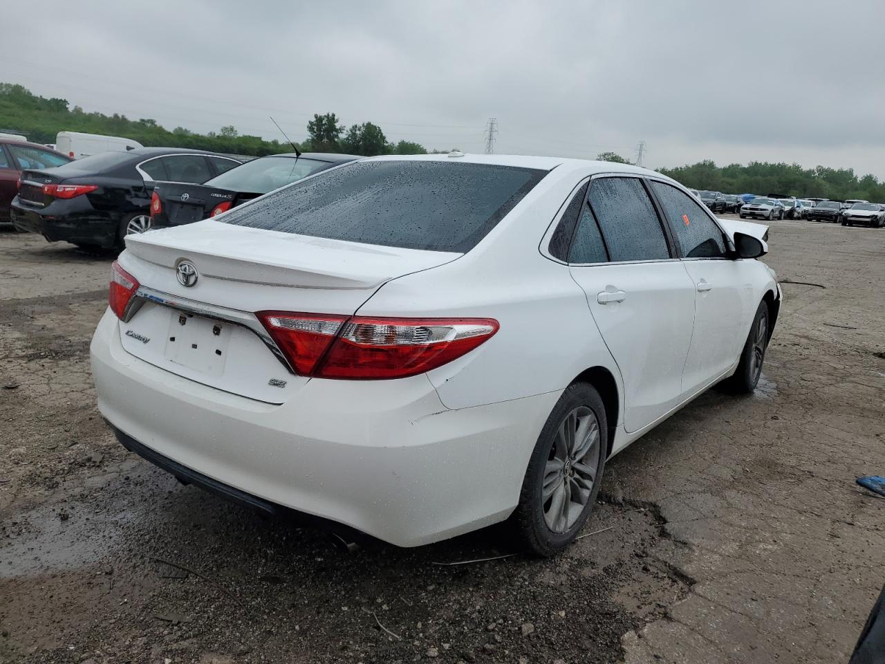 4T1BF1FK9GU122067 2016 Toyota Camry Le