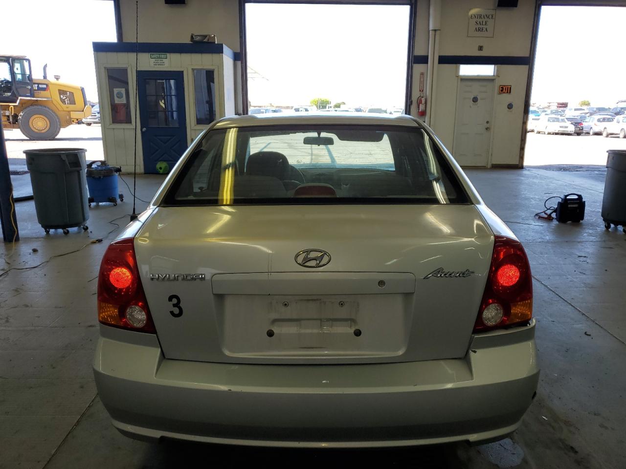 KMHCG45C25U675119 2005 Hyundai Accent Gl
