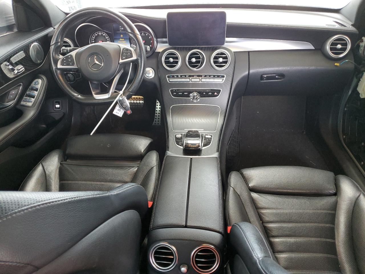 55SWF4KB8GU147787 2016 Mercedes-Benz C 300 4Matic