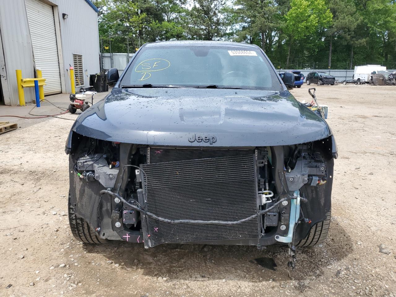 1C4RJEAG5JC322646 2018 Jeep Grand Cherokee Laredo