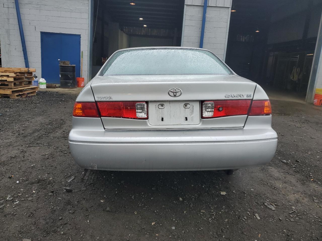 JT2BG22K5Y0511321 2000 Toyota Camry Ce