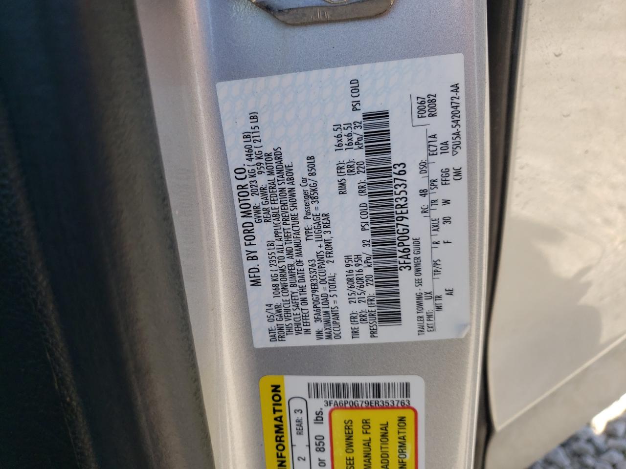 2014 Ford Fusion S vin: 3FA6P0G79ER353763