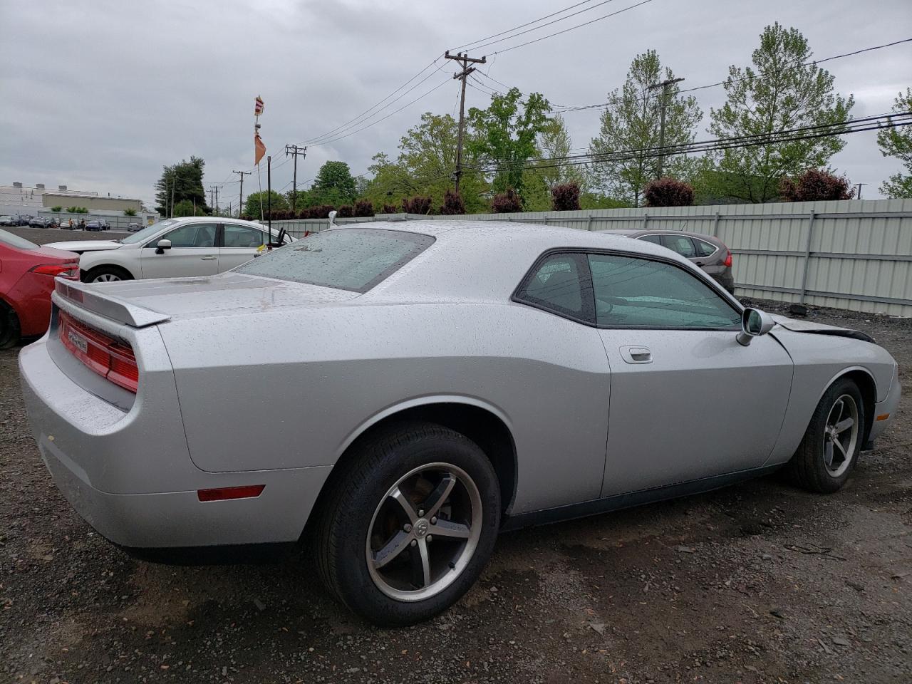 2B3CJ4DV7AH130508 2010 Dodge Challenger Se