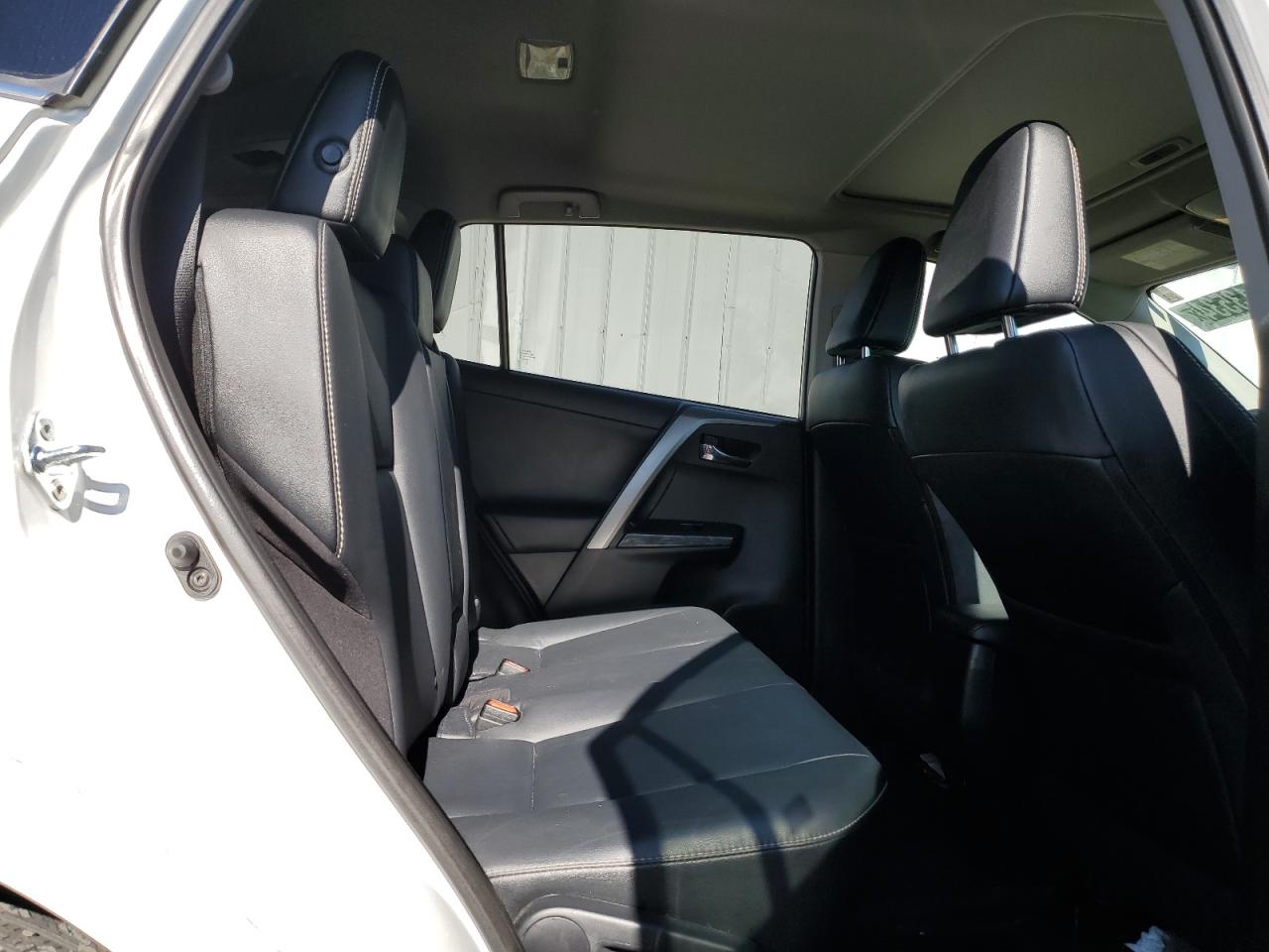 2T3DFREV6HW607200 2017 Toyota Rav4 Limited