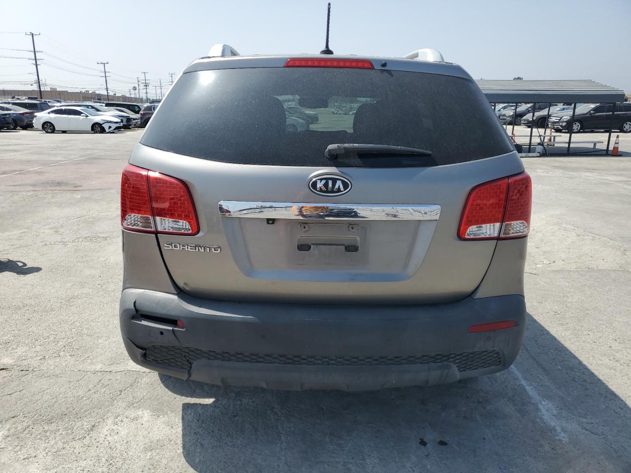 5XYKT4A21BG065086 2011 Kia Sorento Base