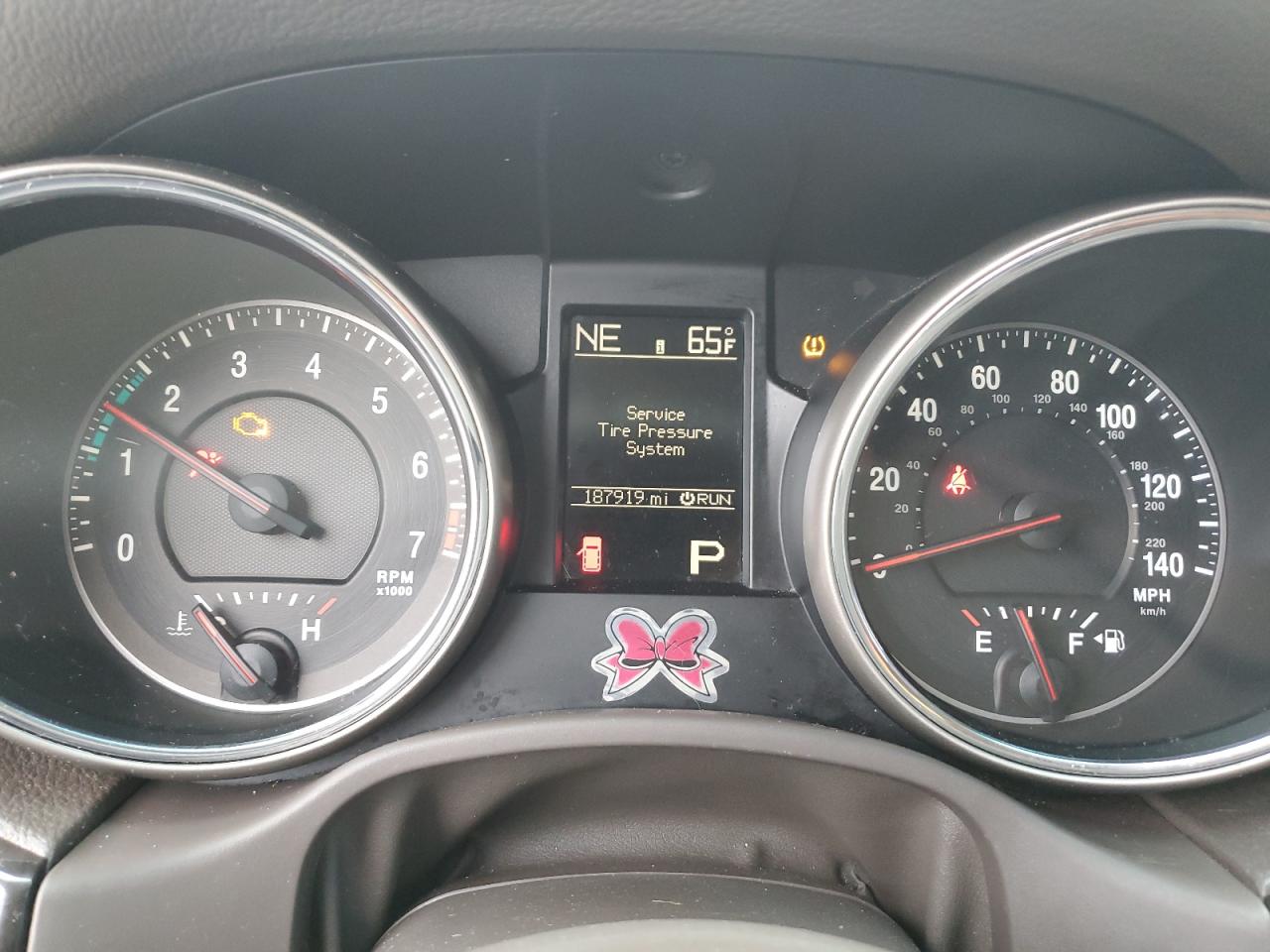 1J4RS4GG2BC539064 2011 Jeep Grand Cherokee Laredo