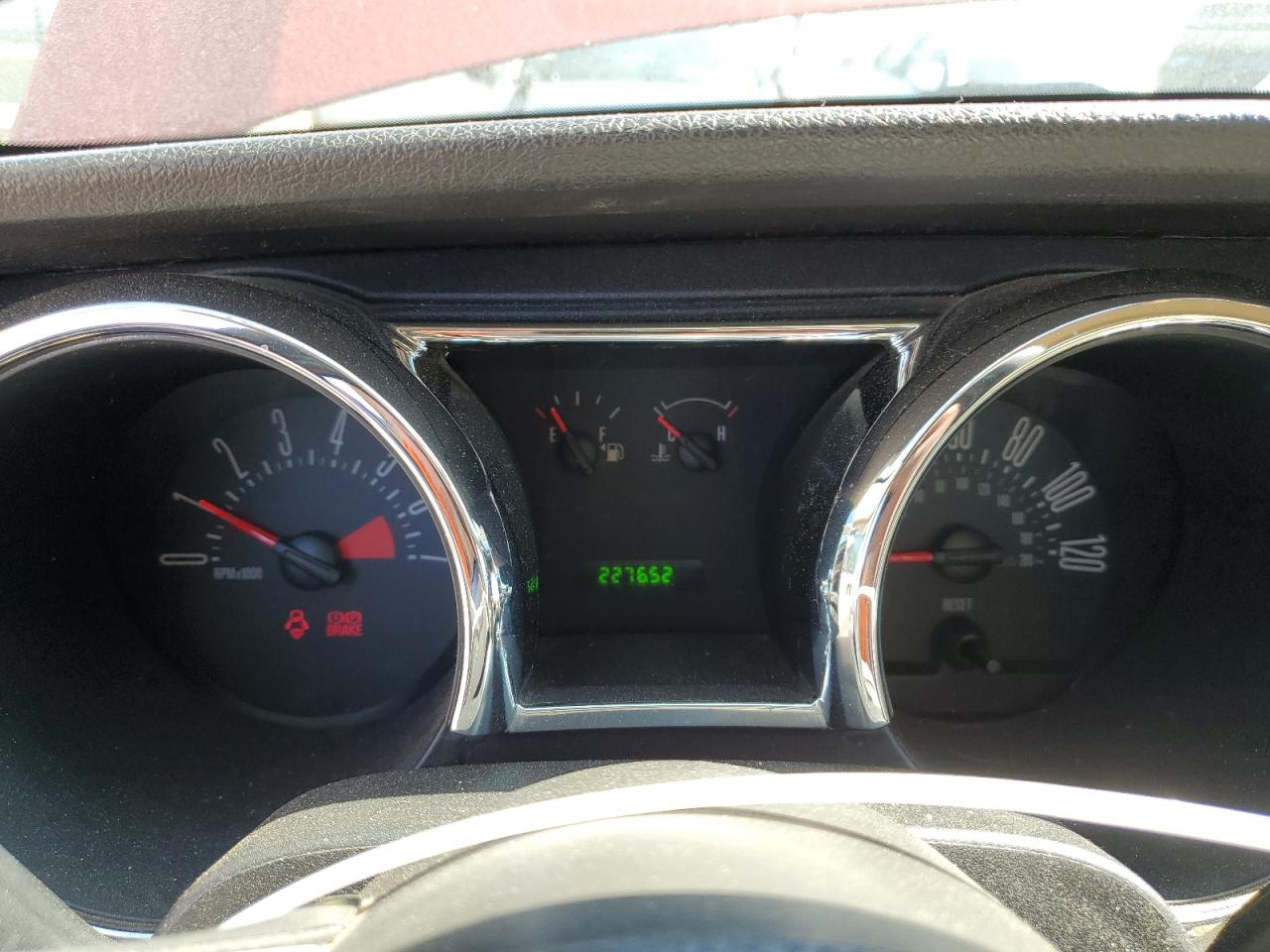 1ZVFT80N065225992 2006 Ford Mustang