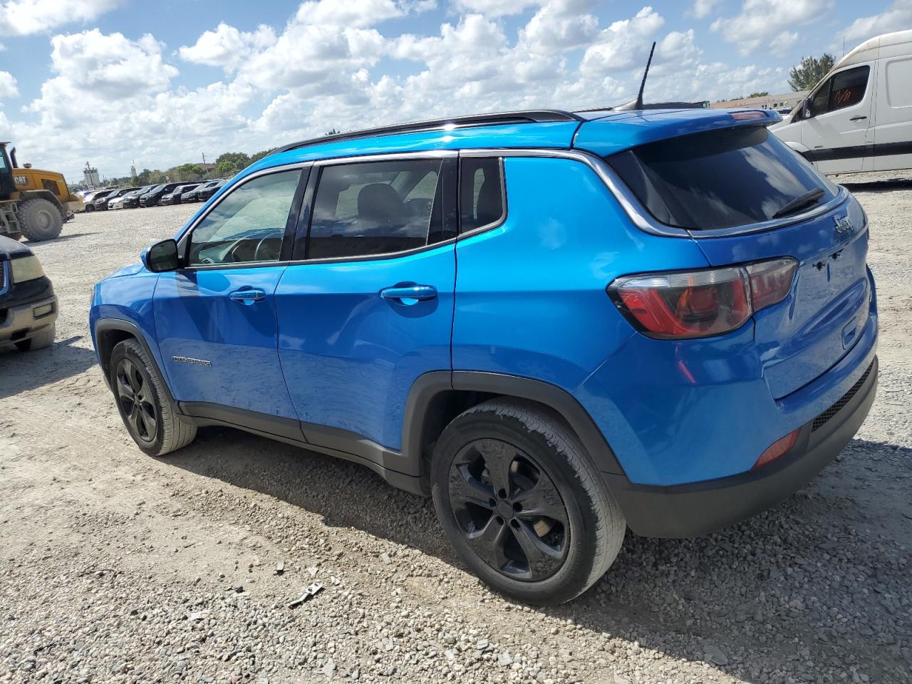 2019 Jeep Compass Latitude vin: 3C4NJCBB5KT711444