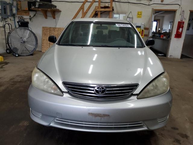 2006 Toyota Camry Le VIN: JTDBE32K063064721 Lot: 56750924