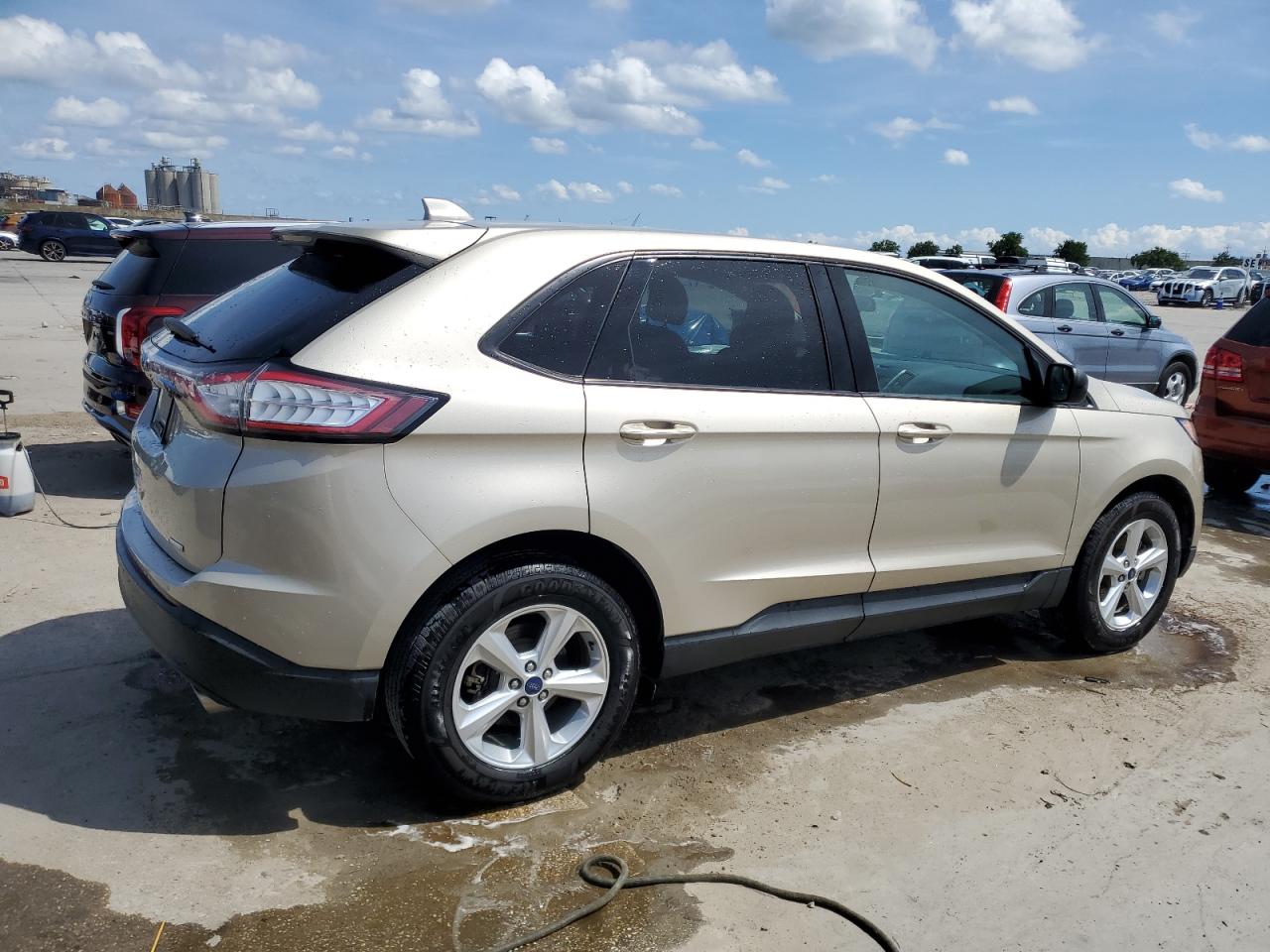 2FMPK3G94HBC59207 2017 Ford Edge Se