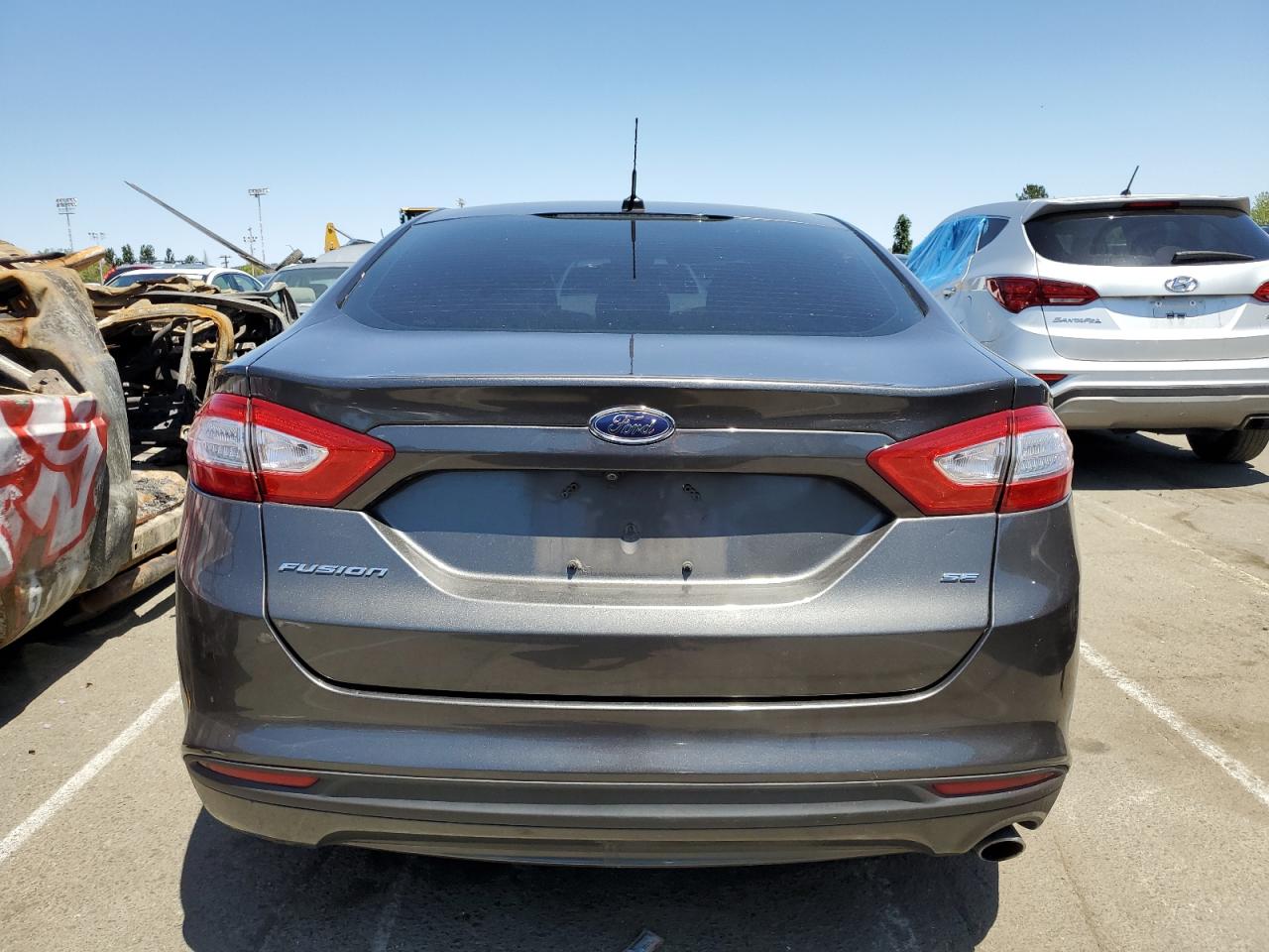 3FA6P0H78GR330122 2016 Ford Fusion Se