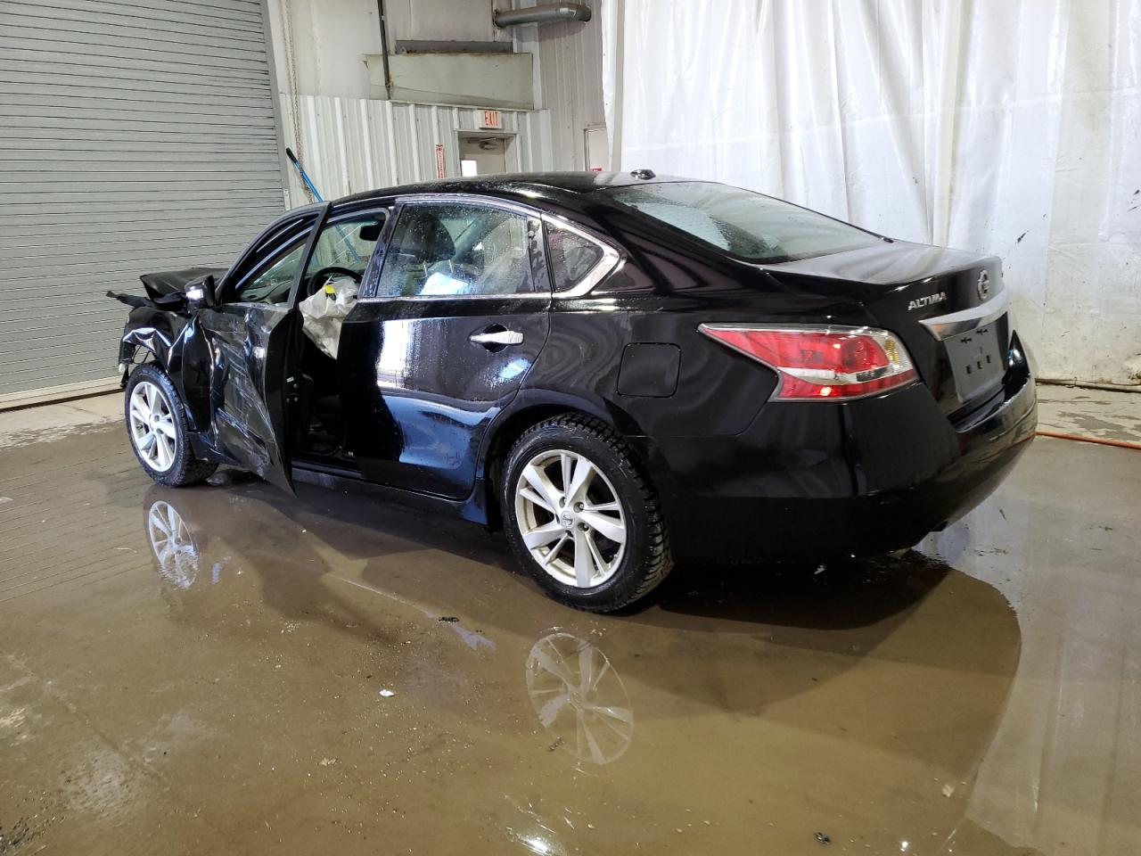 2014 Nissan Altima 2.5 vin: 1N4AL3AP7EC110984