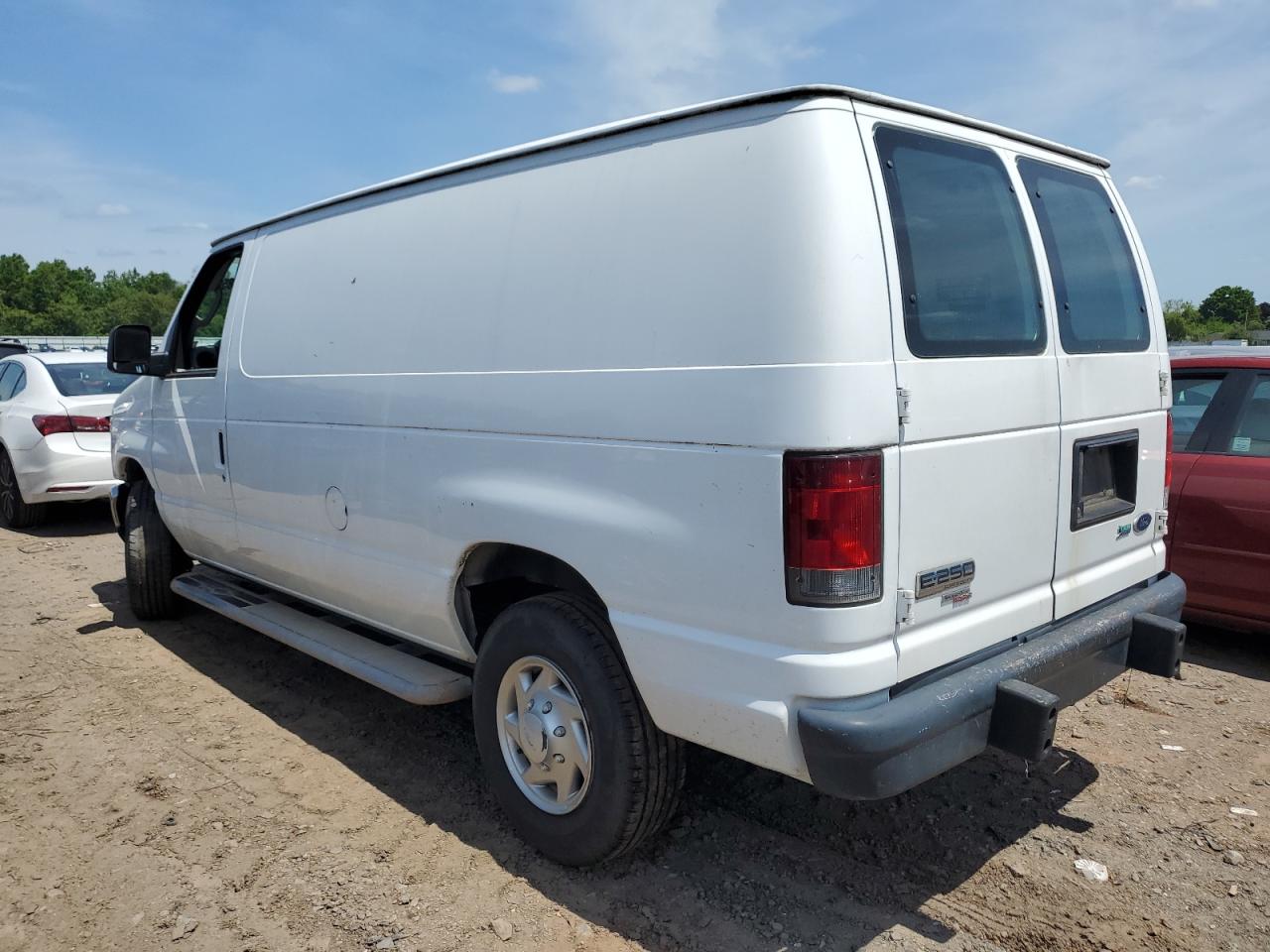 1FTNE2EW7EDA69901 2014 Ford Econoline E250 Van