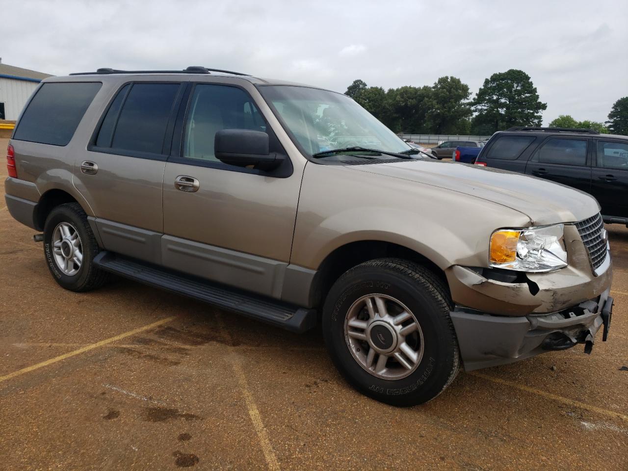 1FMRU15L73LA37730 2003 Ford Expedition Xlt