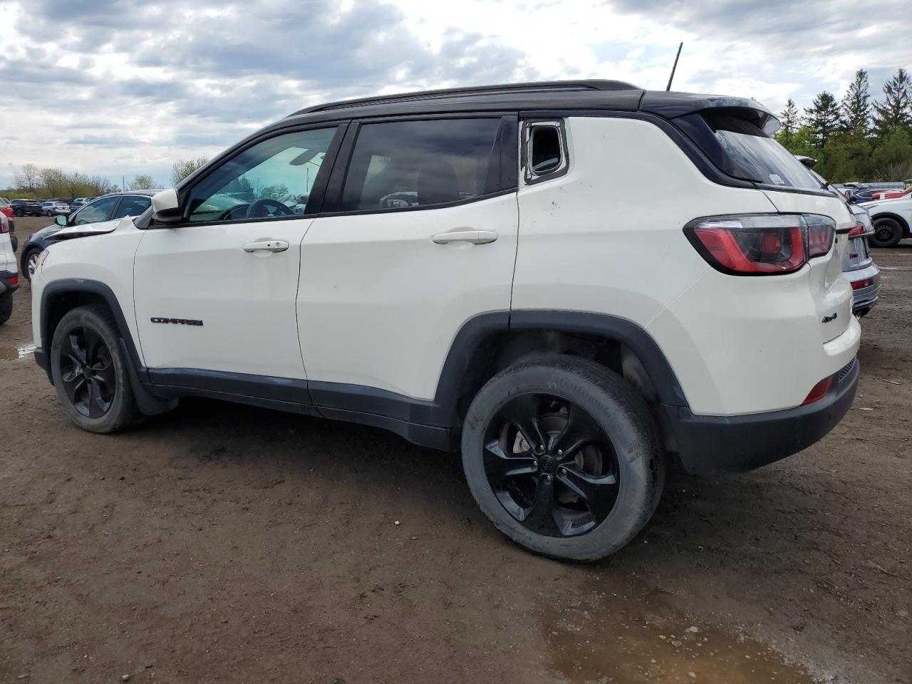 3C4NJDBB2KT786463 2019 Jeep Compass Latitude