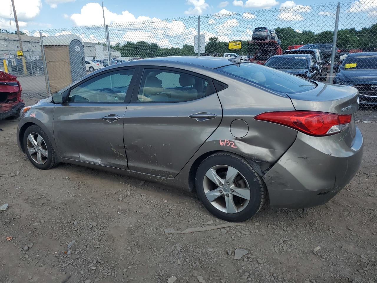 5NPDH4AE9DH392836 2013 Hyundai Elantra Gls