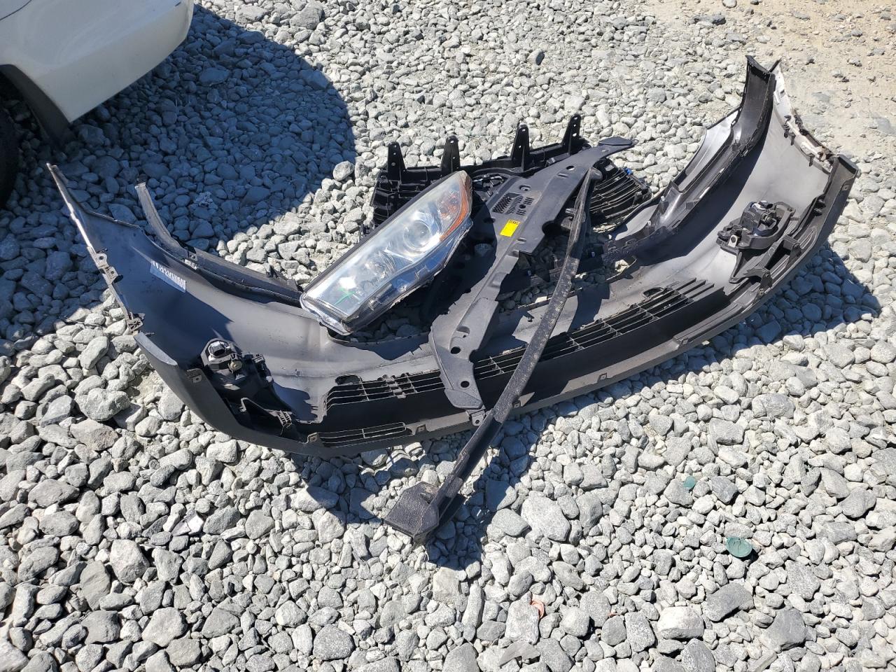 5TDKKRFH2FS074031 2015 Toyota Highlander Xle