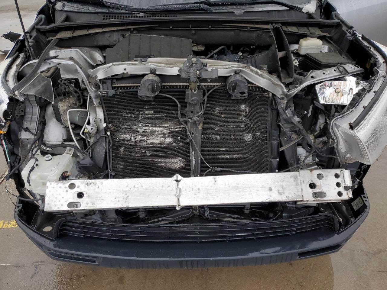 5TDKKRFH6GS507271 2016 Toyota Highlander Xle